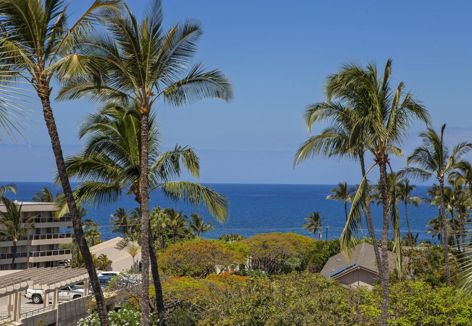 Апарт отель Kihei Akahi Уэйлея Экстерьер фото