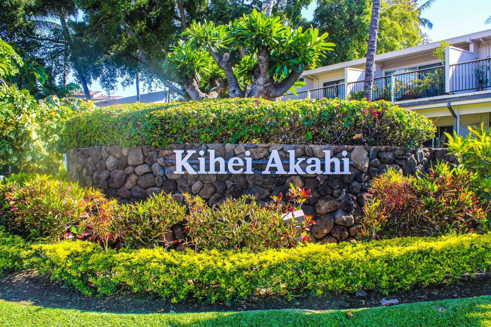 Апарт отель Kihei Akahi Уэйлея Экстерьер фото